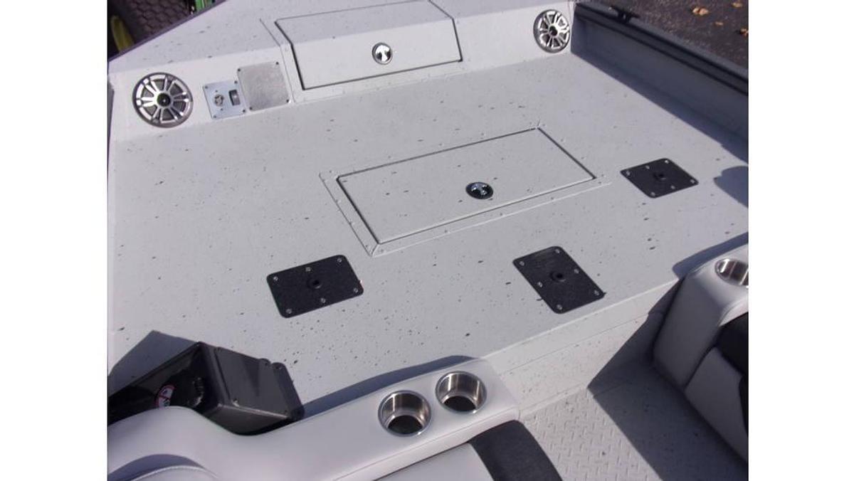 2026 SeaArk Big Easy with Suzuki DF 250 SS