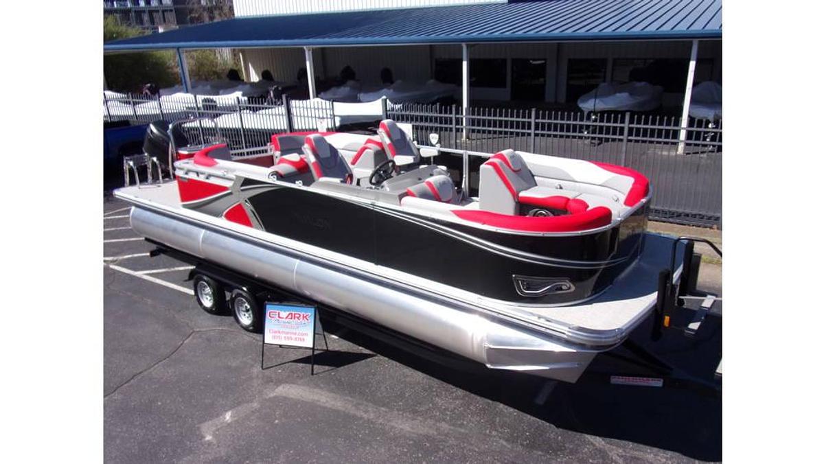 2025 Avalon 23' LSZ Quad Lounger triple log with Suzuki DF 250