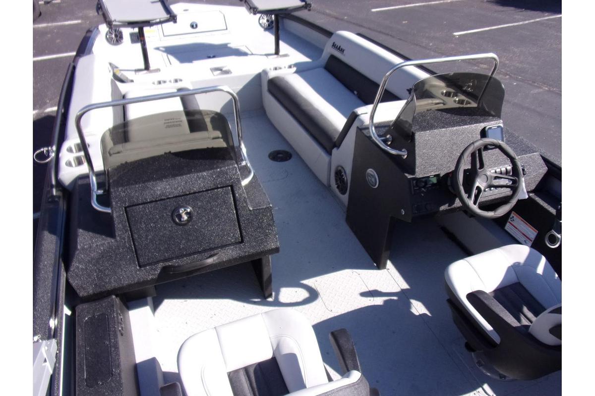 2025 SeaArk Big Easy