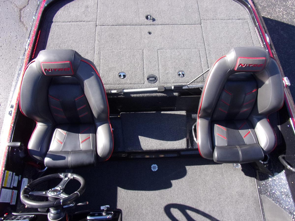 Used 2019 Nitro Z 19 with 200 4-stroke, Spot Lock, 10' Blades, 3 H'Bird units