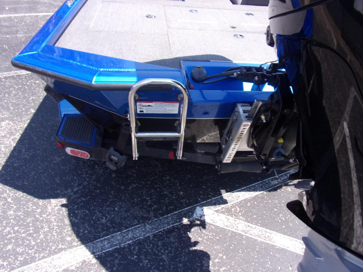 Used 2021 Vexus AVX 2080