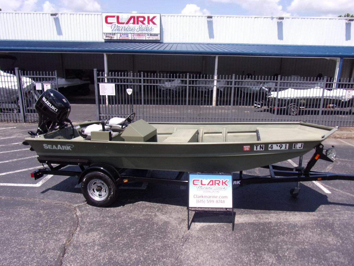 Used 2015 SeaArk 1652 Side Console with low hour, 2023 Suzuki DF 50 4-stroke