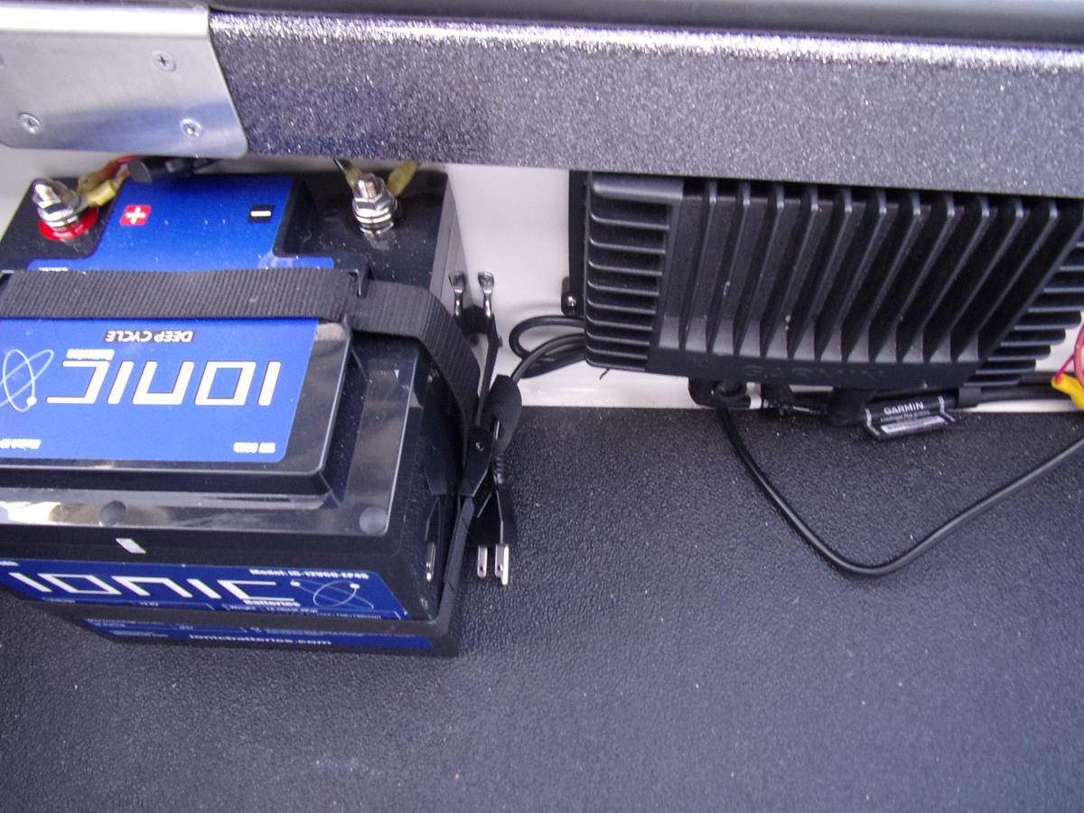 Used 2022 Caymas CX 2o Pro with Mercury 250 L Pro XS