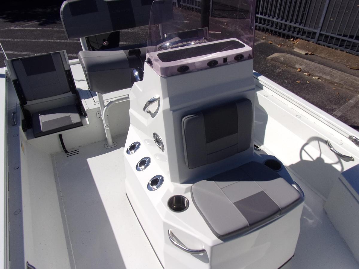 Used 2022 Lowe 20 Bay with Mercury 150 Pro XS ONLY 9 HOURS and 2 year warranty