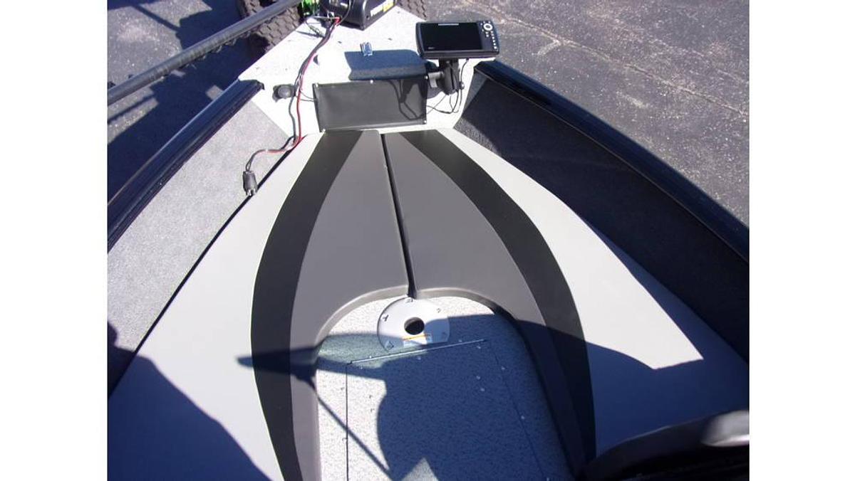 Used 2023 Lund 1875 Impact XS