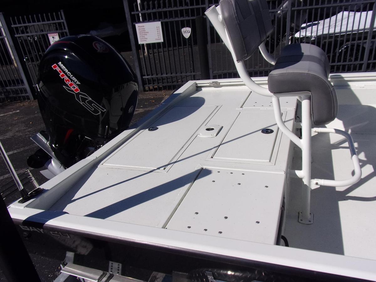 Used 2022 Lowe 20 Bay with Mercury 150 Pro XS ONLY 9 HOURS and 2 year warranty