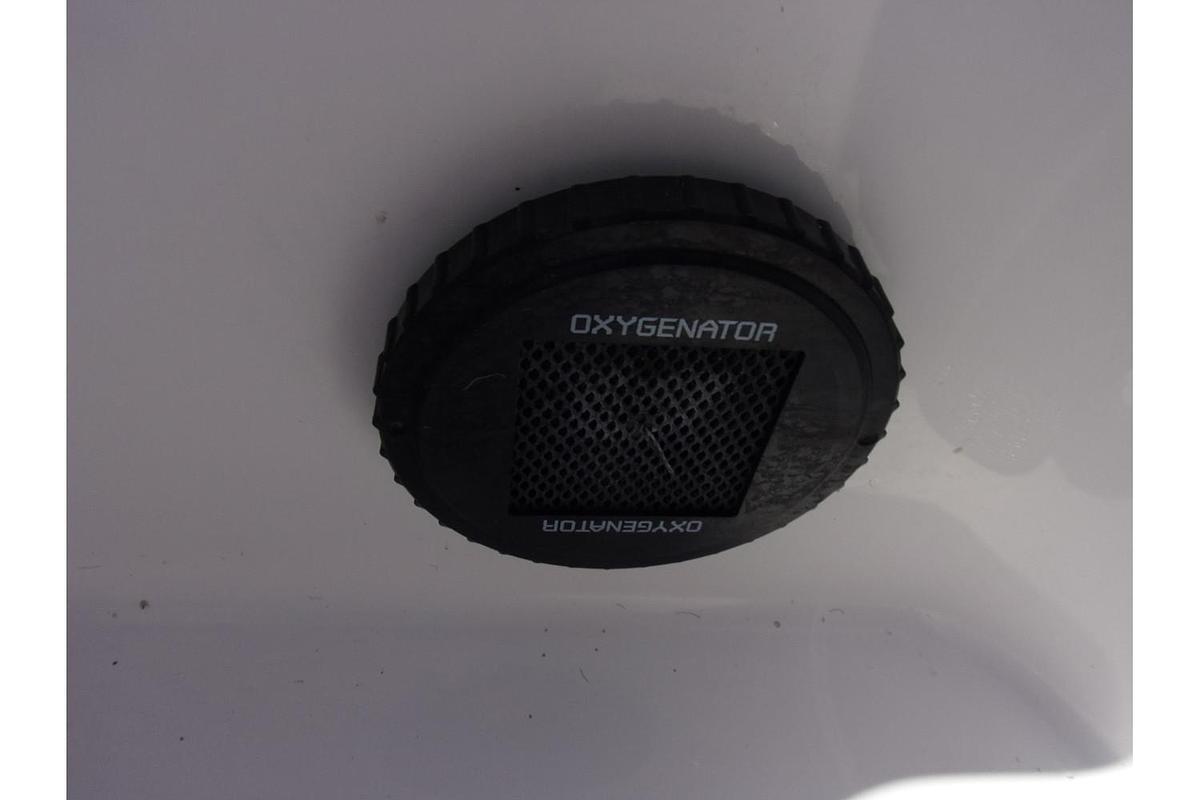 2026 Vexus AVX 2100 Blackout