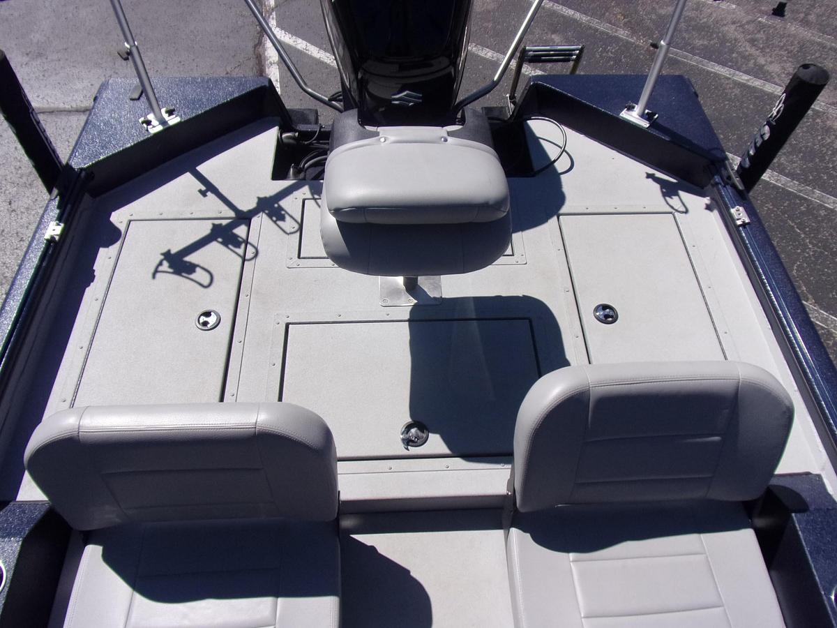 Used 2022 SeaArk Big Easy with Suzuki DF 250