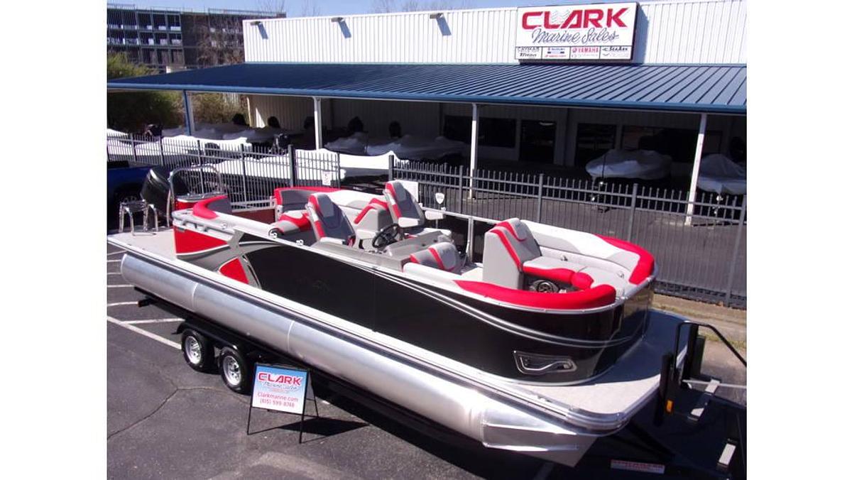 2025 Avalon 23' LSZ Quad Lounger triple log with Suzuki DF 250