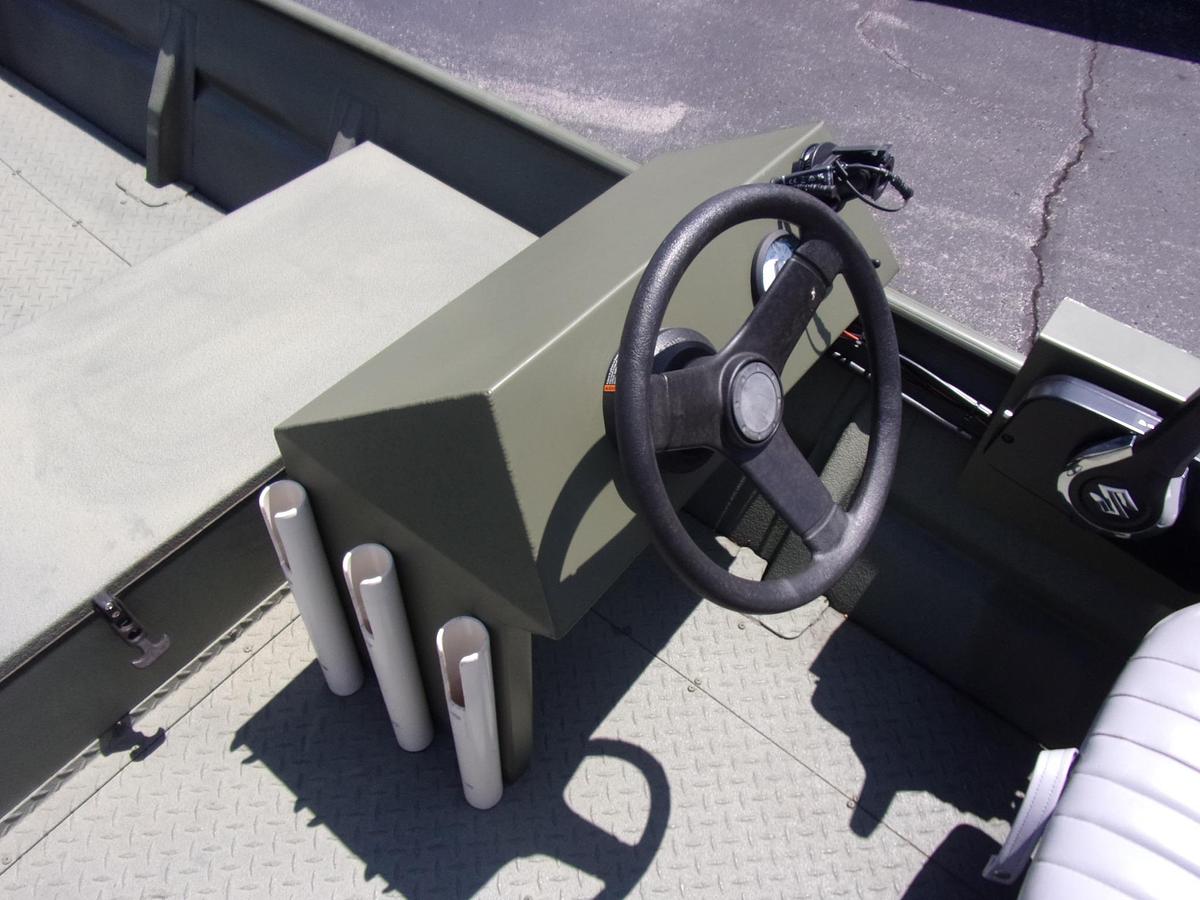 Used 2015 SeaArk 1652 Side Console with low hour, 2023 Suzuki DF 50 4-stroke