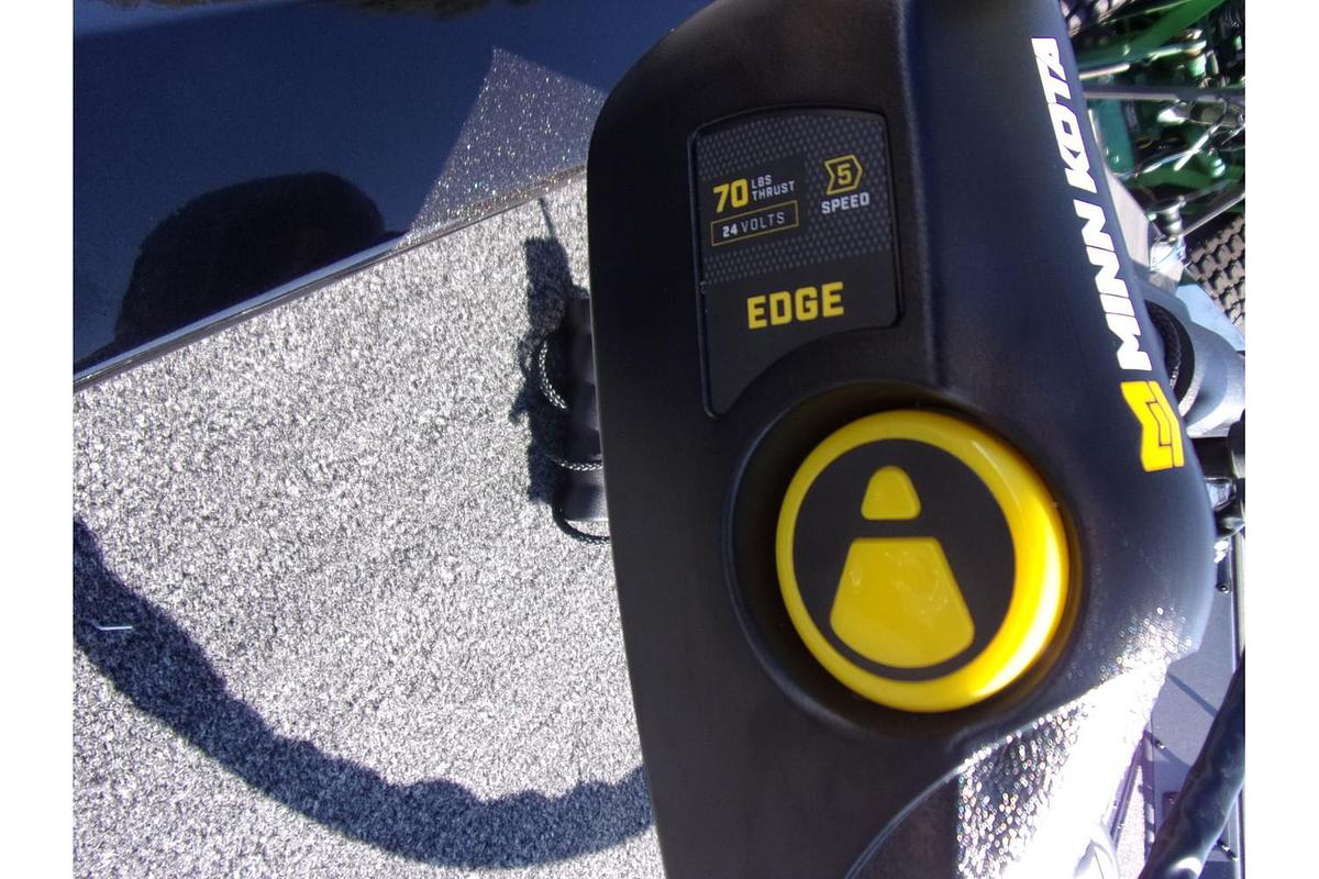 2026 Vexus AVX 189 Defender