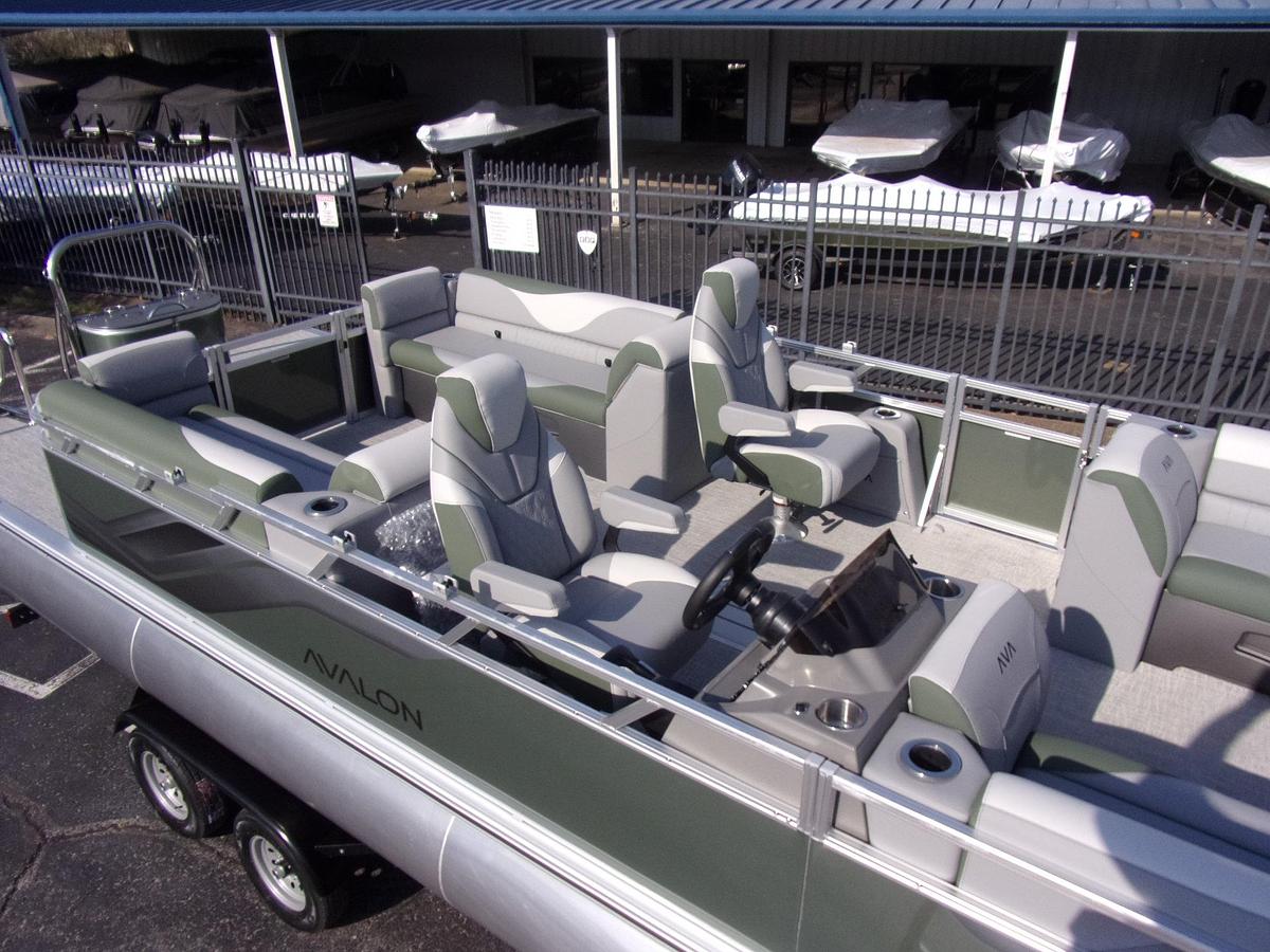 2026 Avalon Venture 85 Quad triple log with trailer