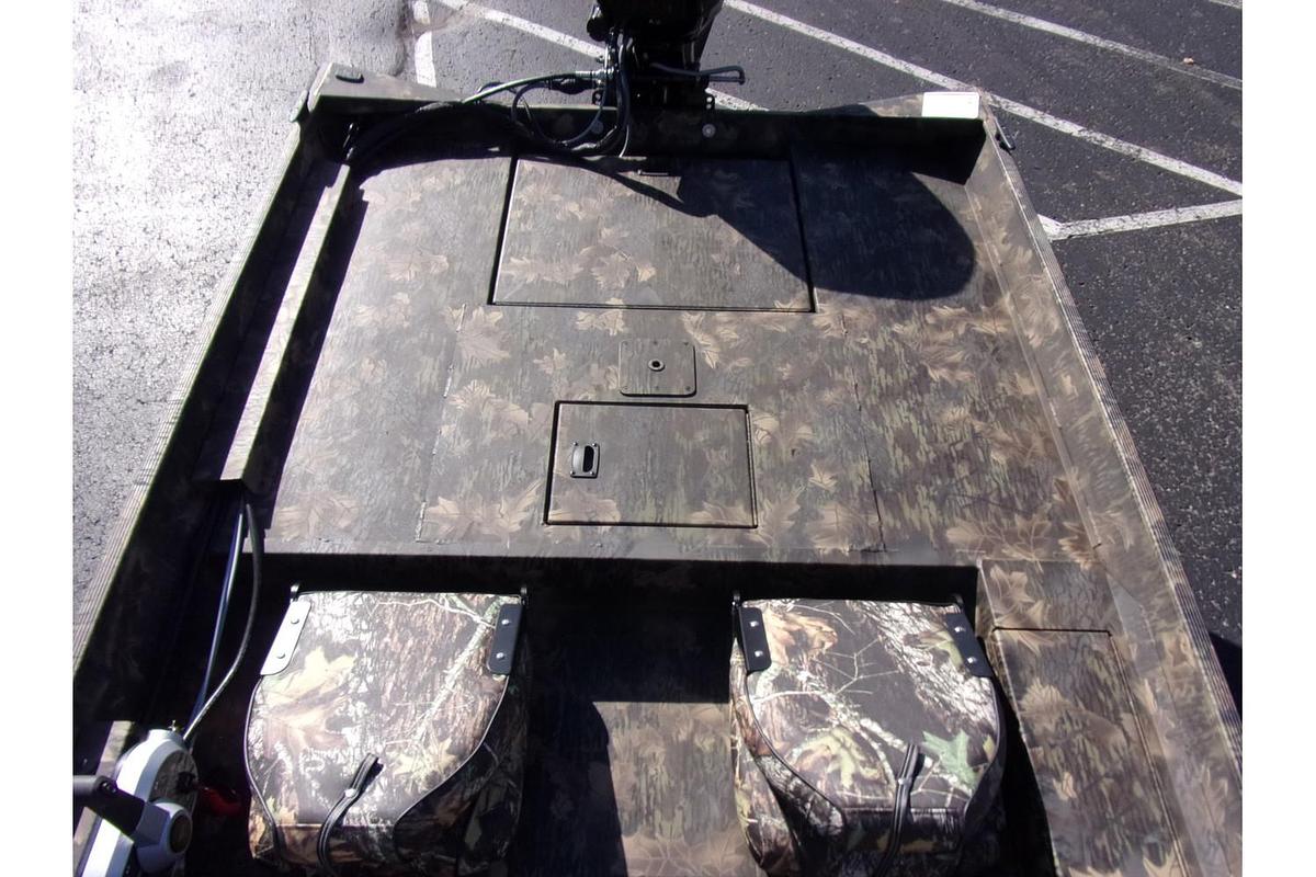 2025 Crestliner 1700 Storm jet drive