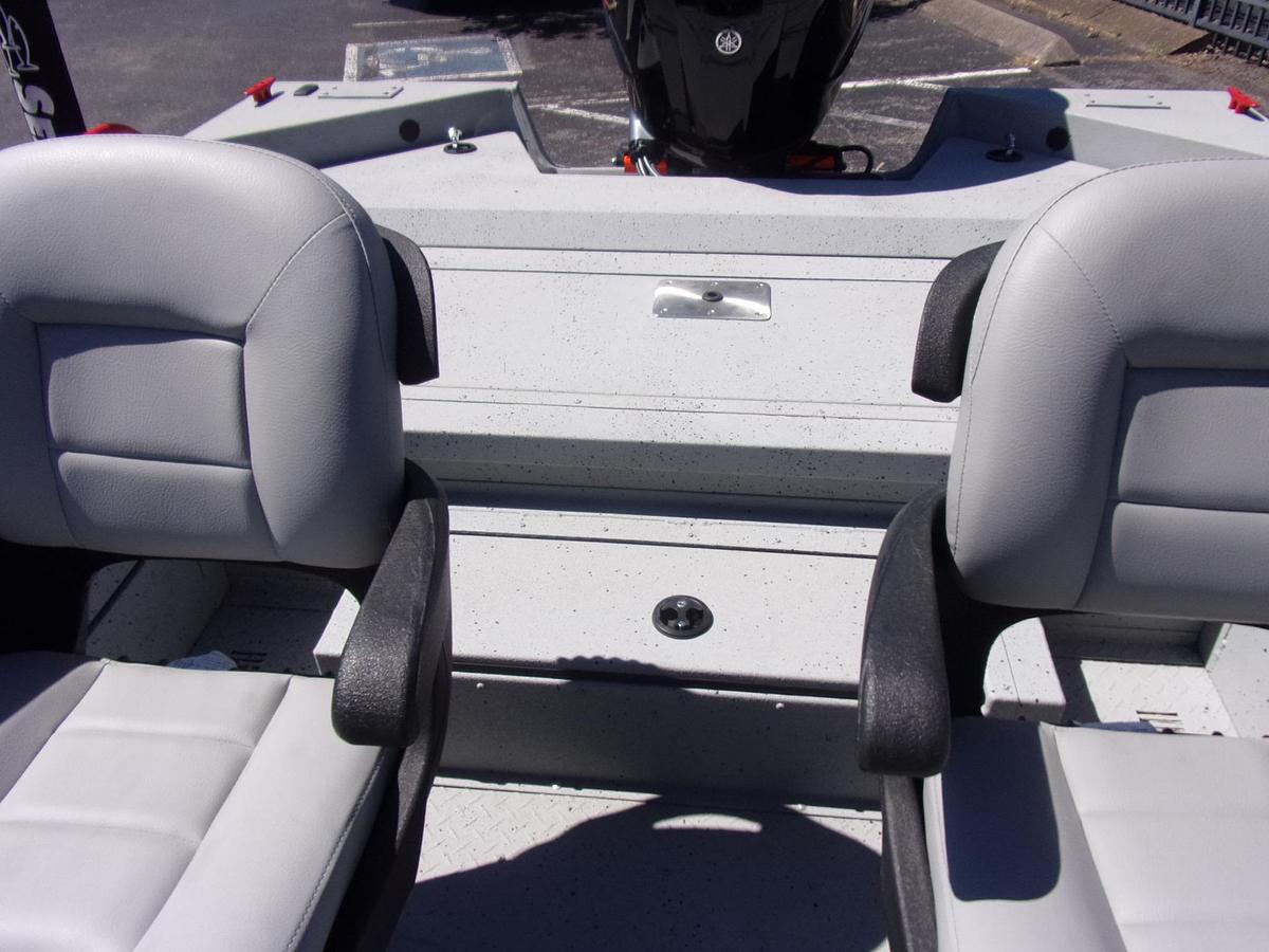 Used 2025 SeaArk Pro Cat 240