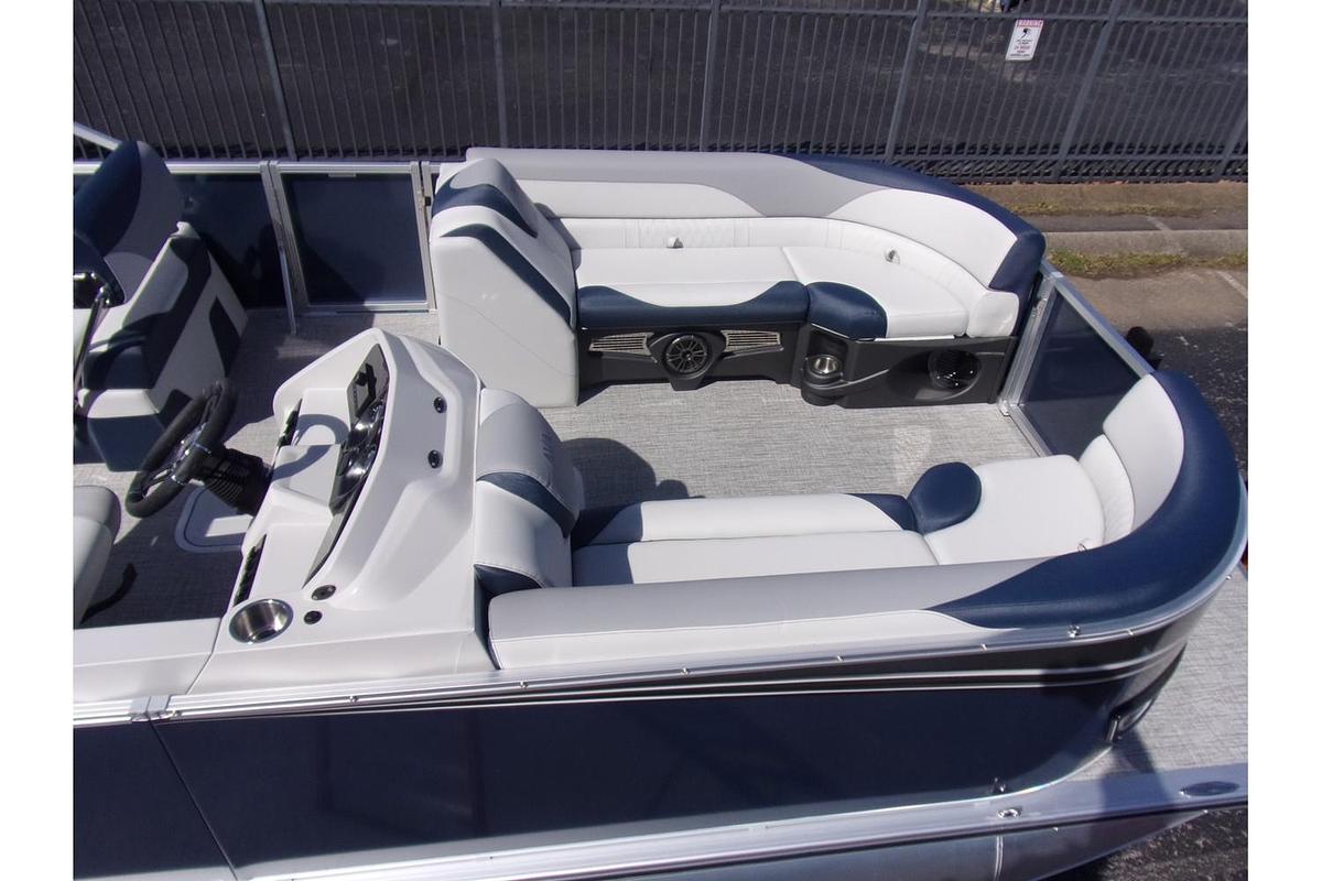 2025 Avalon 25 LSZ Quad Lounger Shift triple log with Mercury 250 Pro XS 4-stroke