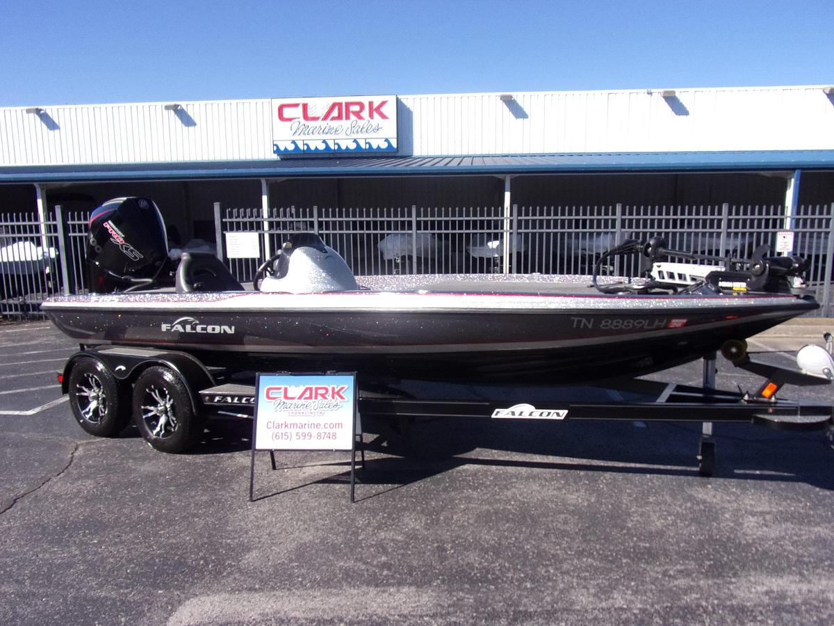 Used 2019 Falcon F 195 with 2024 Mercury 200 Pro XS w/27 hours and Platinum warranty until 2030