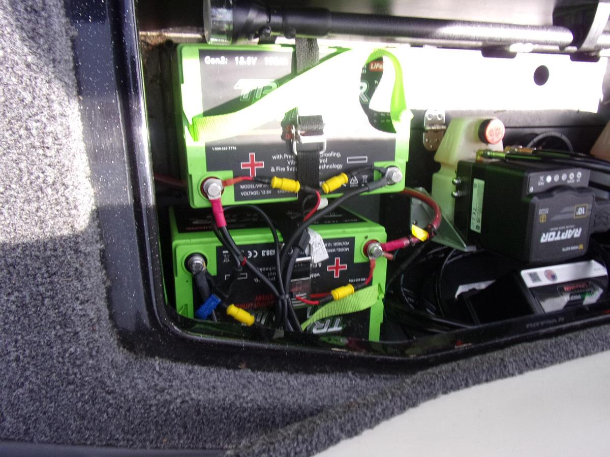 Used 2024 Ranger Z 521 R Ranger Cup with POINT 1 engine hour (not 1 hr - point 1 hr)!