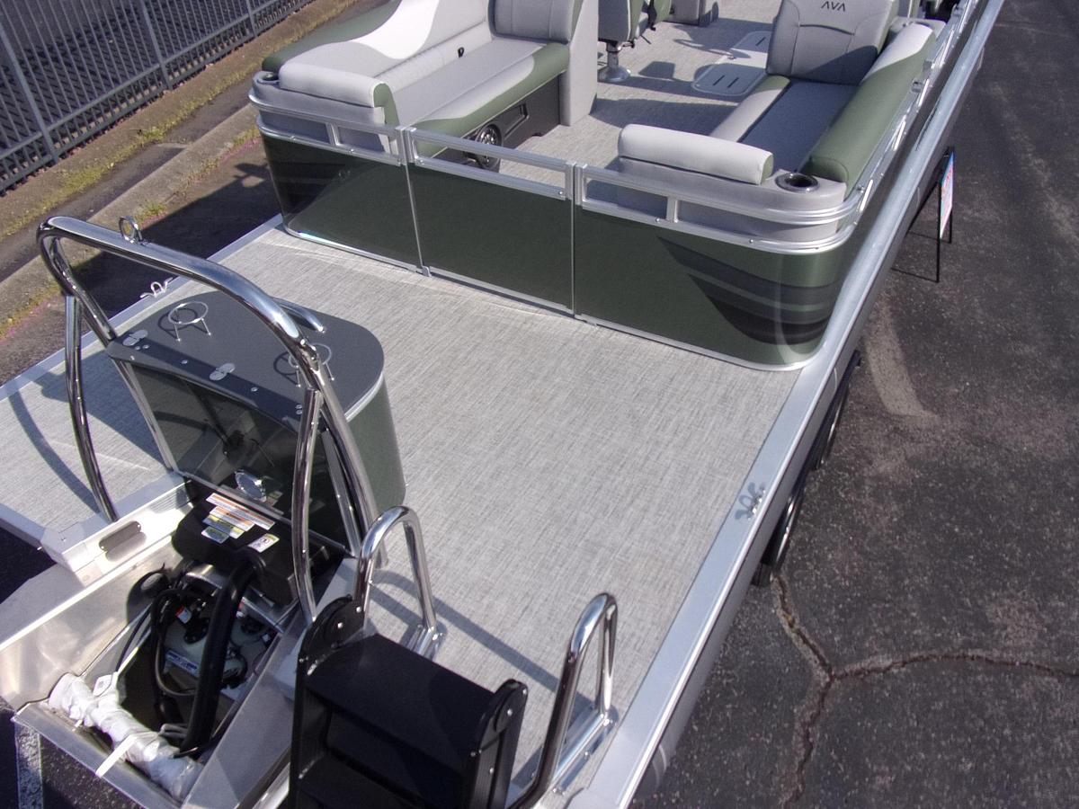 2026 Avalon Venture 85 Quad triple log with trailer