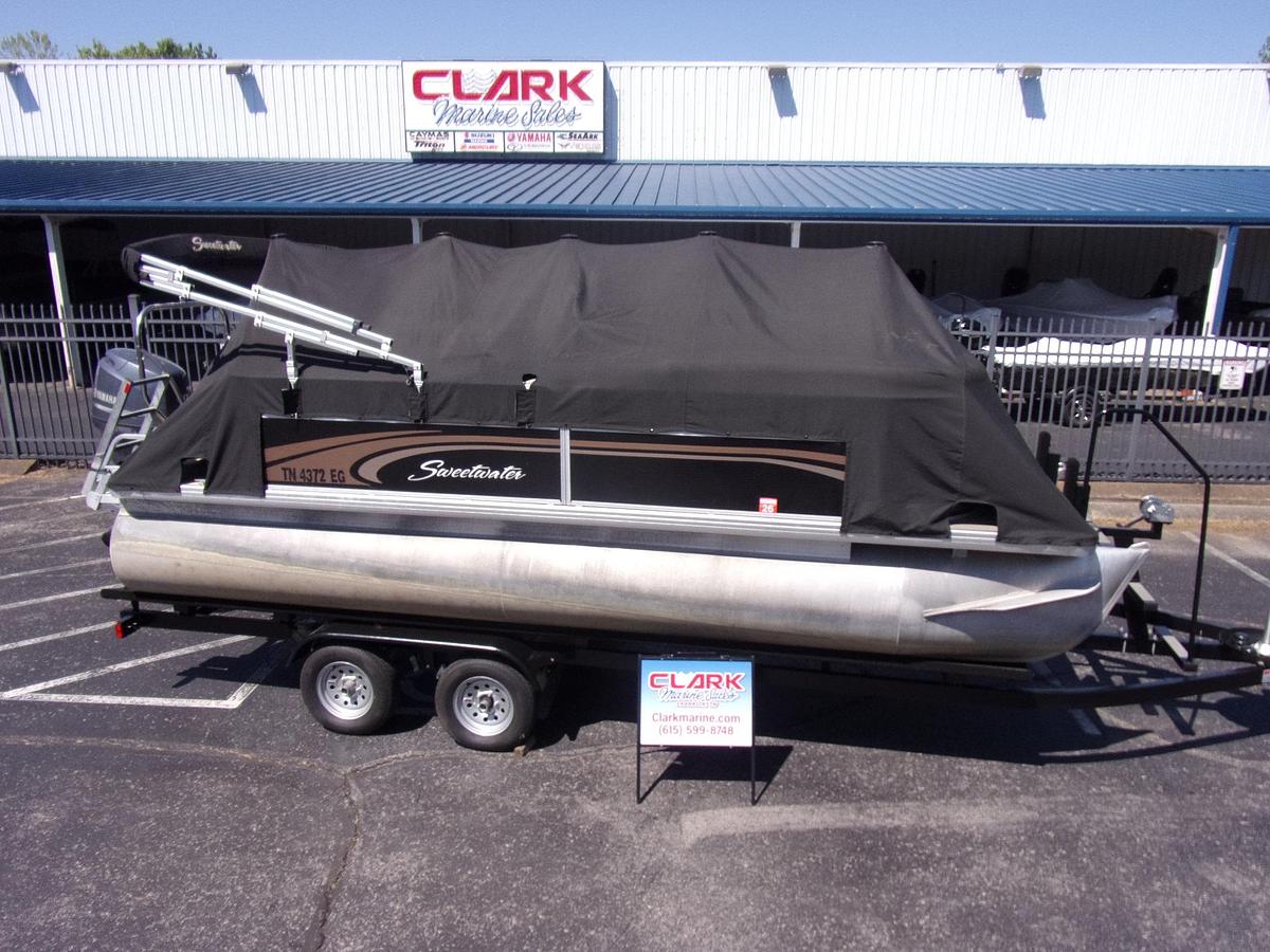 Used 2014 Sweetwater 2086 with Yamaha F90