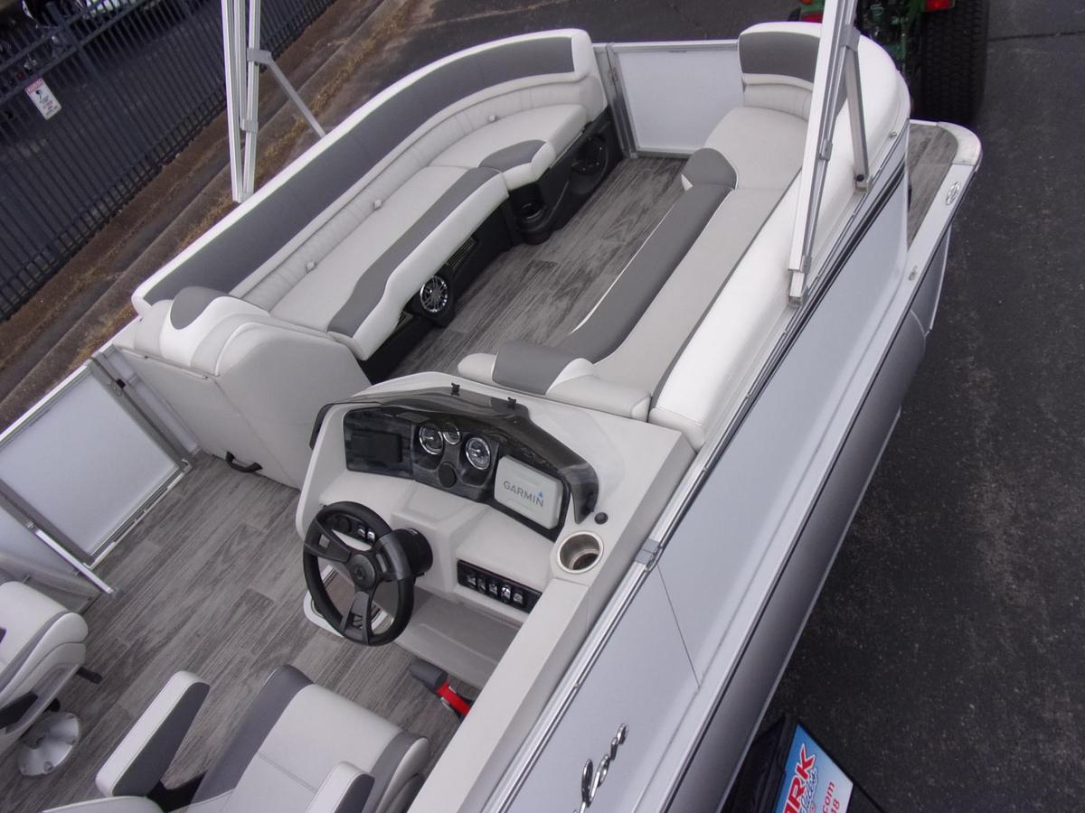 New 2024 Avalon LSZ 2585 VRL with Suzuki DF 250