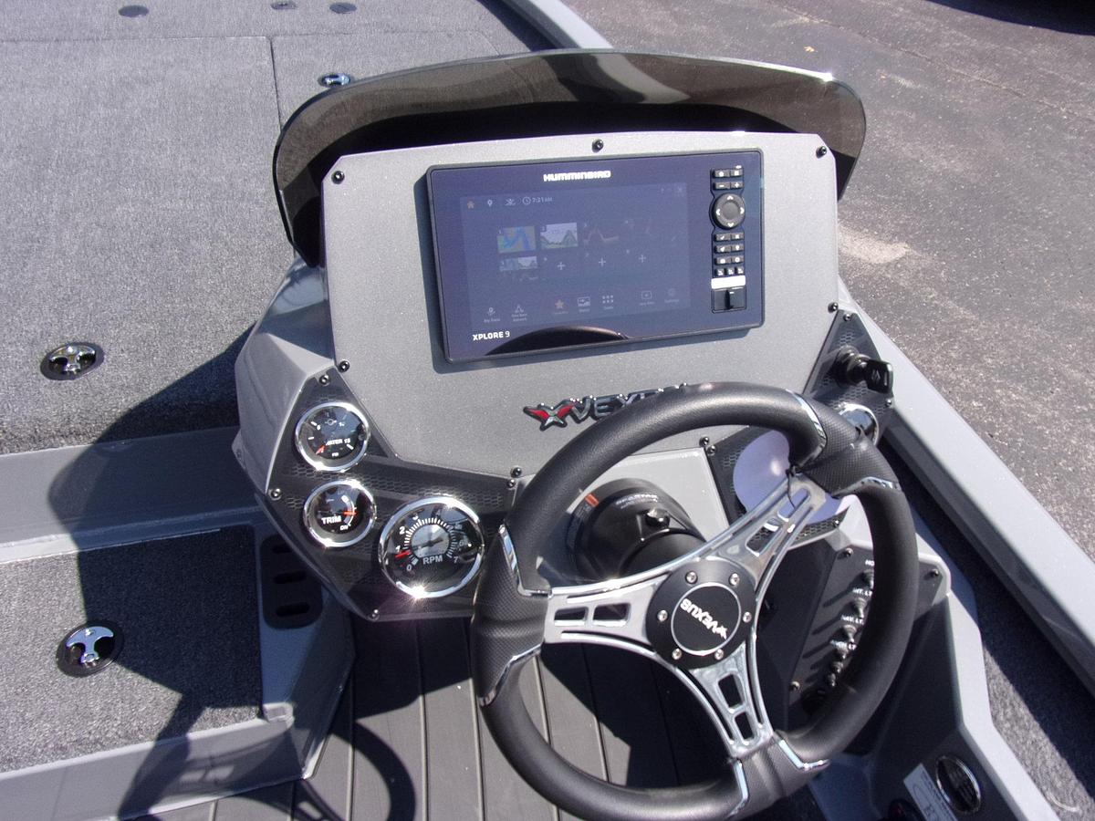 2027 Vexus AVX 1880