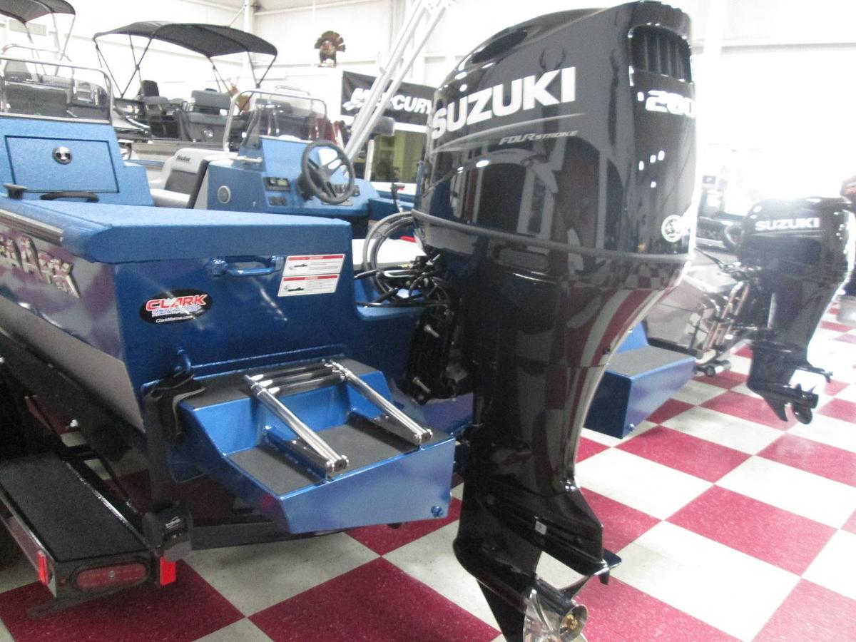2025 Suzuki Marine DF 200 ATX - AVAILABLE