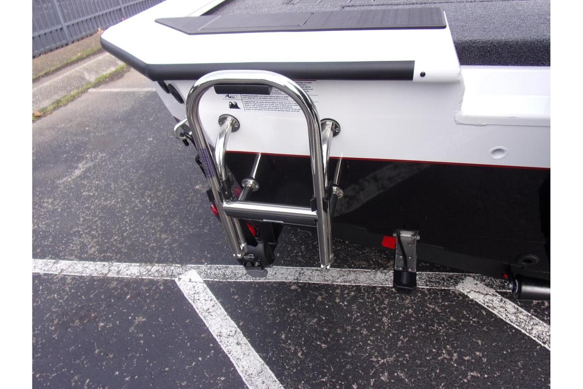 2025 Vexus AVX 1985 S