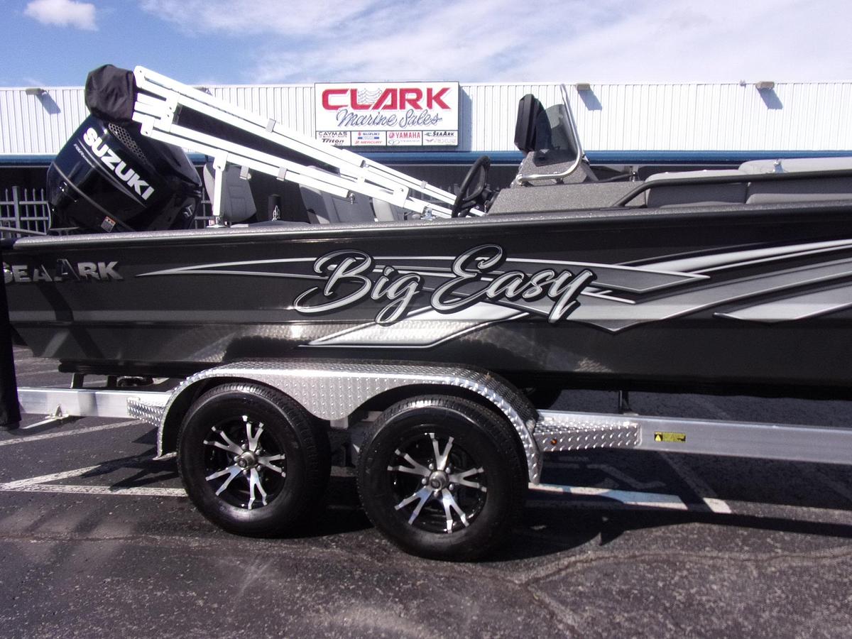 Used 2022 SeaArk Big Easy - with only 3 hours!