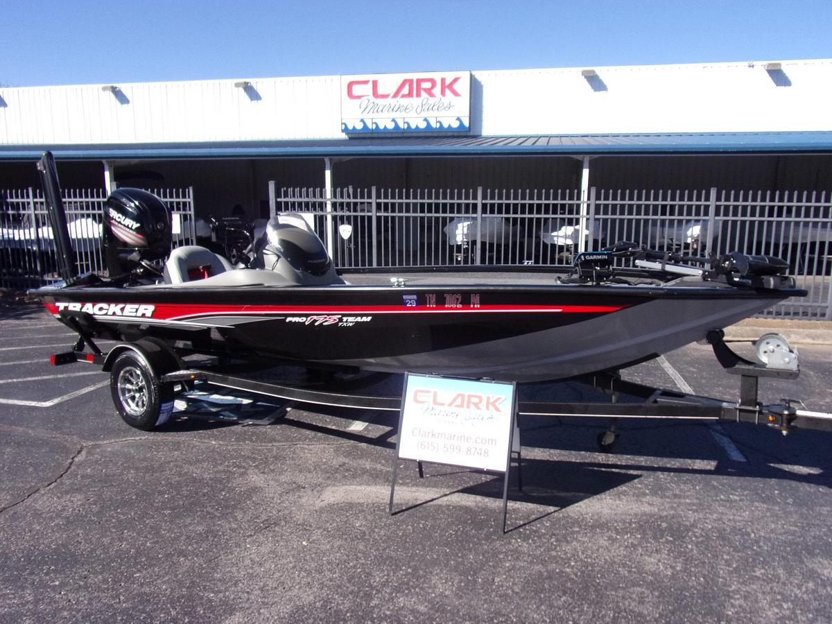Used 2017 Tracker 175 TXW with Mercury 75 4-stroke, brand new carpet, Garmin 93 SV and Power Pole