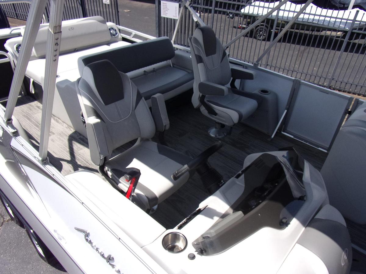 New 2024 Avalon LSZ 2585 VRL with Suzuki DF 250