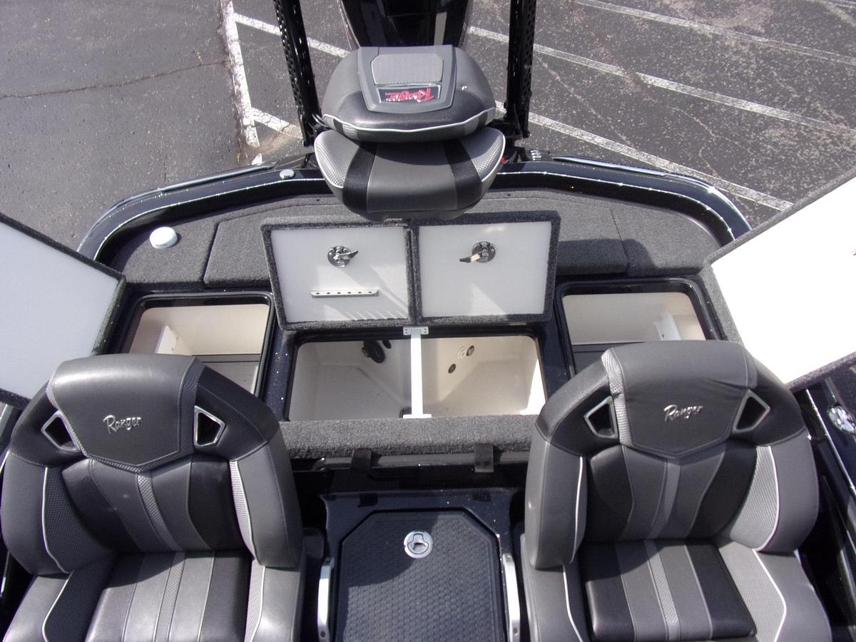 Used 2024 Ranger Z 521 R Ranger Cup with POINT 1 engine hour (not 1 hr - point 1 hr)!