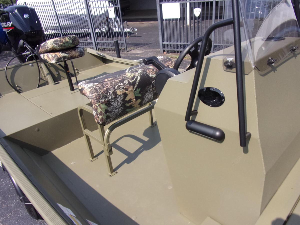 Used 2025 Lowe 1760 CC Roughneck Pathfinder