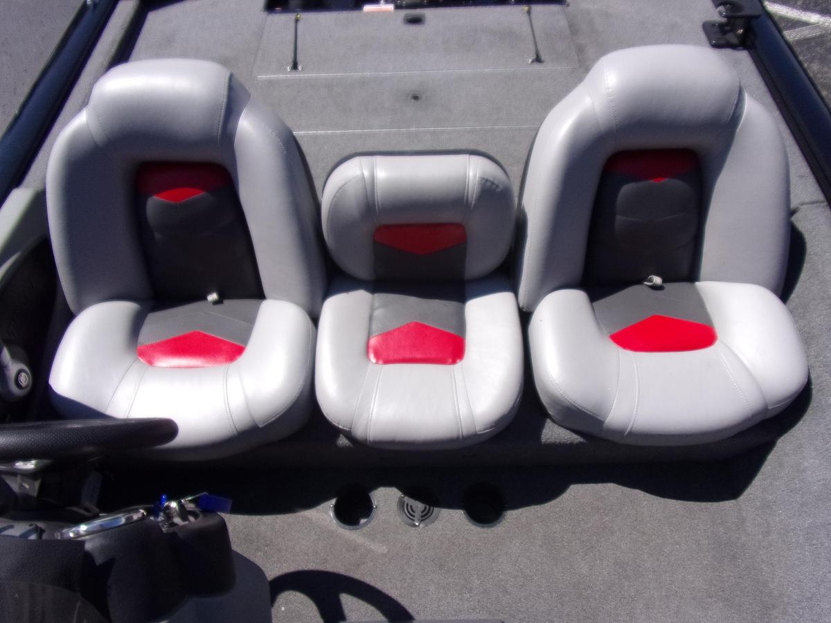 Used 2016 Tracker 175 TXW