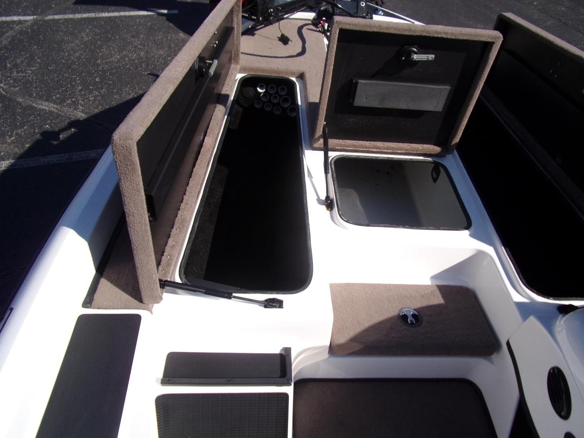 Used 2006 Triton TR 186 with Mercury 150 Optimax - 82 hours!