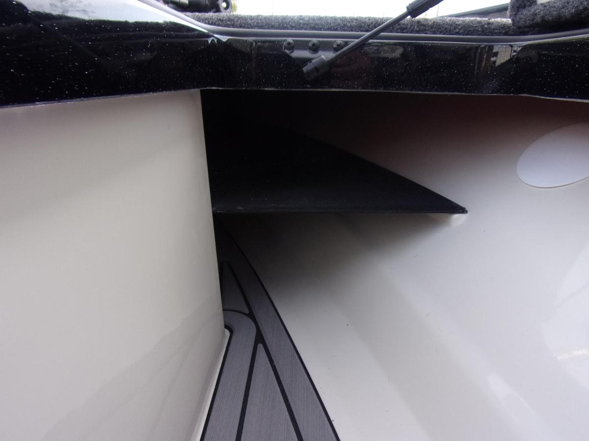 Used 2024 Ranger Z 521 R Ranger Cup with POINT 1 engine hour (not 1 hr - point 1 hr)!