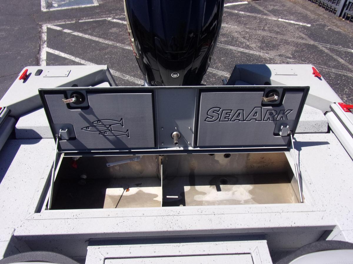 Used 2025 SeaArk Pro Cat 240