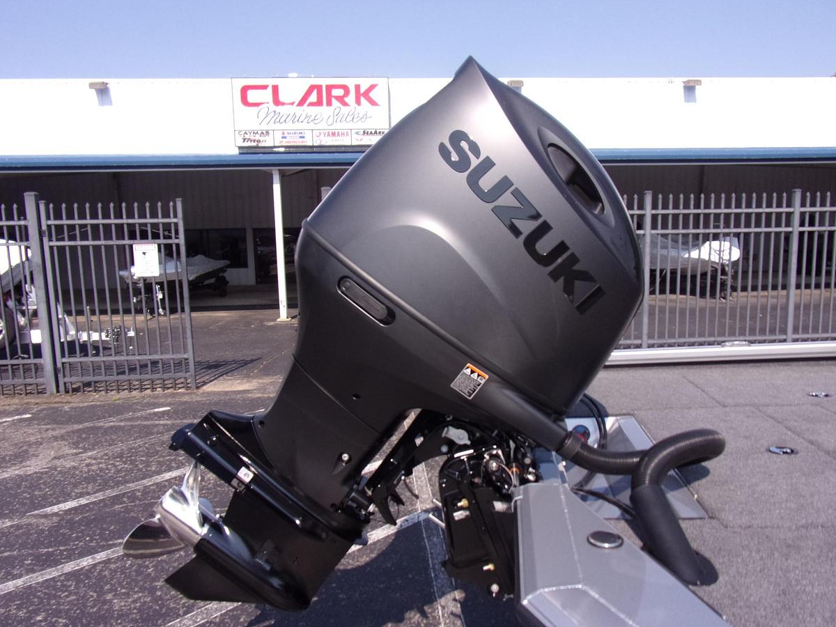 2027 Vexus AVX 1980