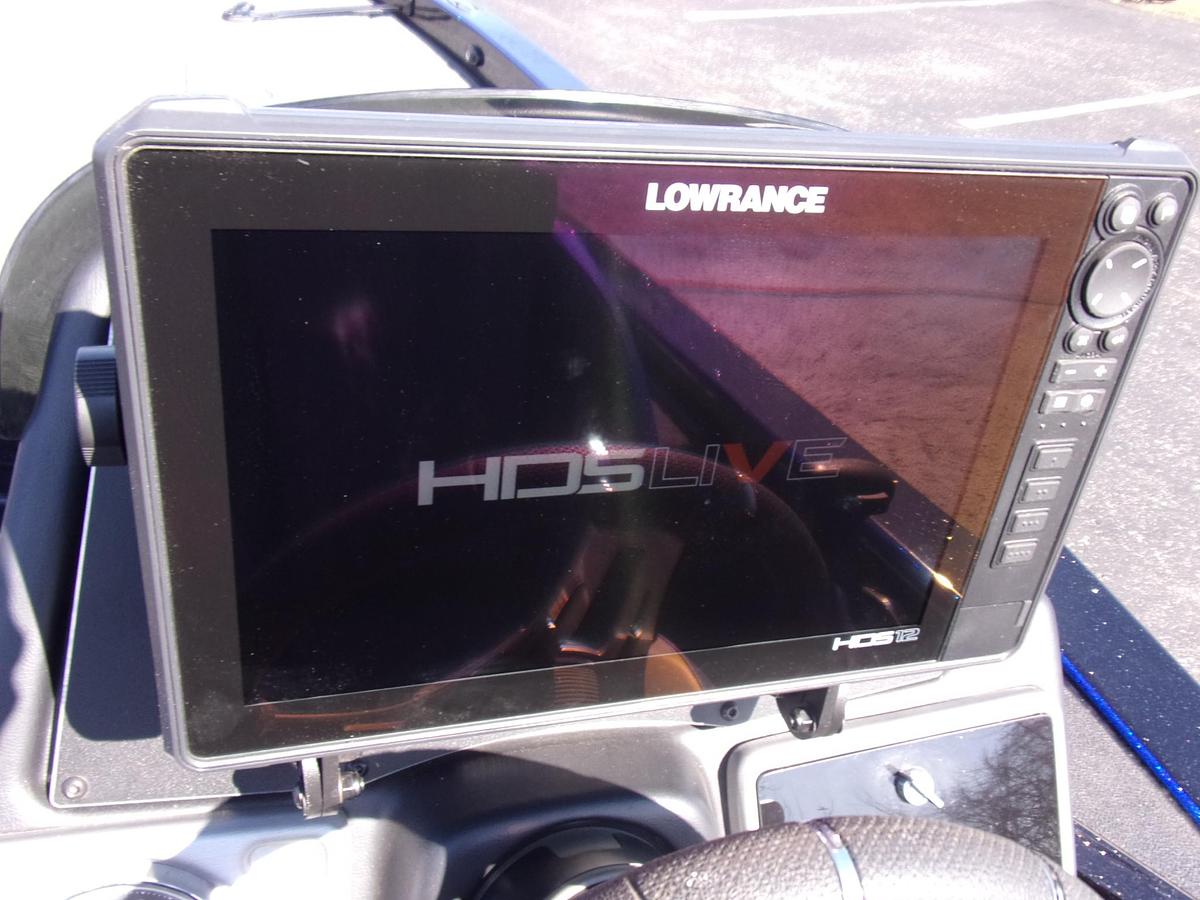 Used 2022 Caymas CX 21 with Mercury 250 L Pro XS