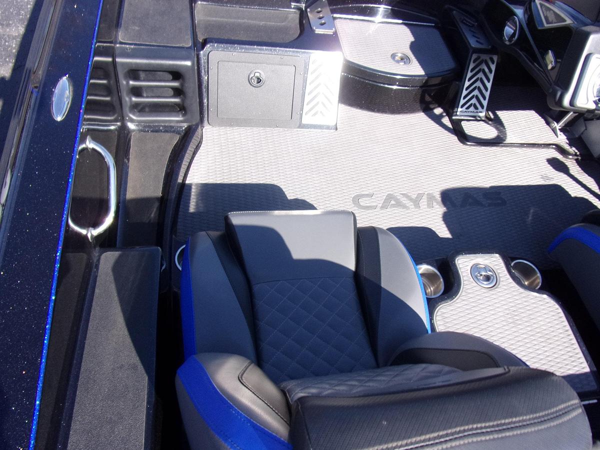 Used 2022 Caymas CX 21 with Mercury 250 L Pro XS