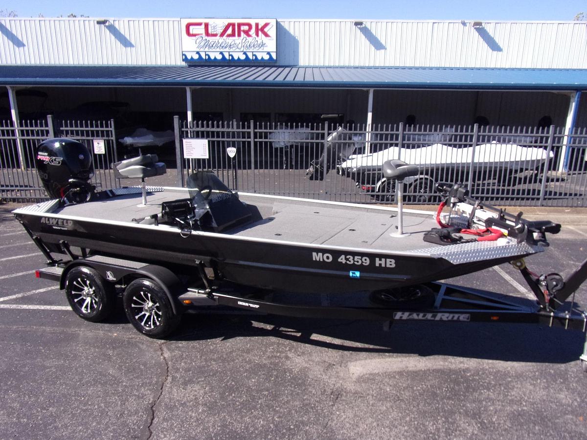 Used 2023 Alweld 1860 VV FC with Mercury 150 Pro XS Jet with warranty and MinnKota Ultrex