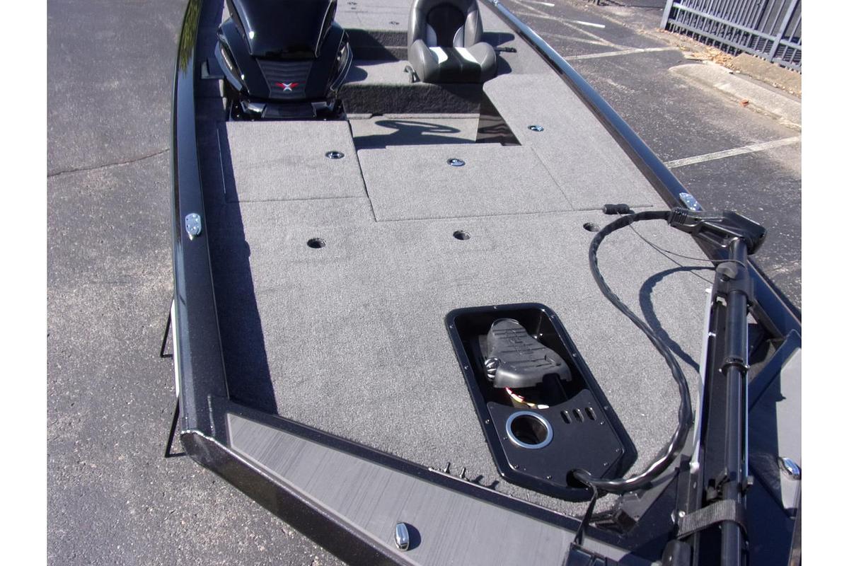 2026 Vexus AVX 189 Defender