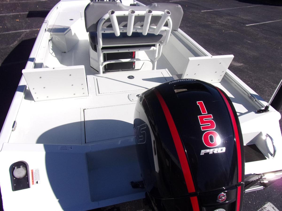Used 2022 Lowe 20 Bay with Mercury 150 Pro XS ONLY 9 HOURS and 2 year warranty