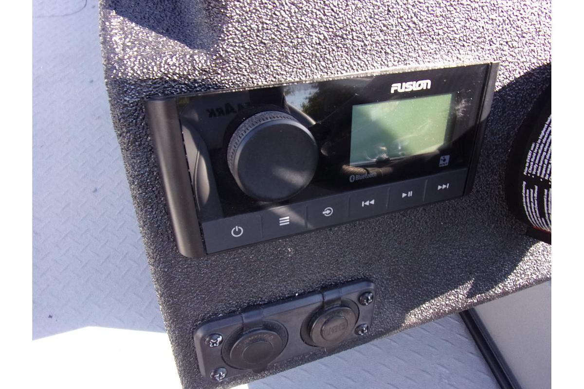 2025 SeaArk Big Easy