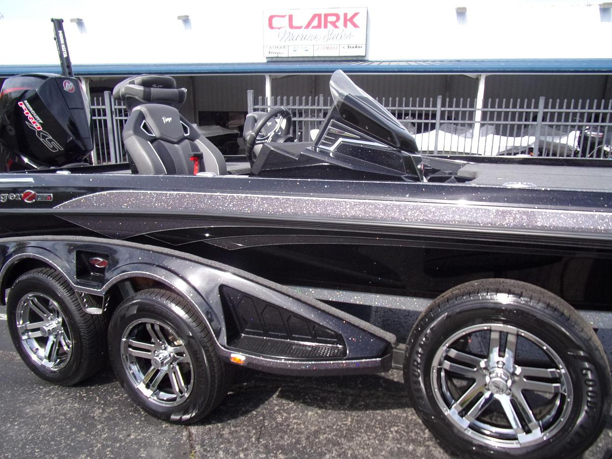 Used 2024 Ranger Z 521 R Ranger Cup with POINT 1 engine hour (not 1 hr - point 1 hr)!