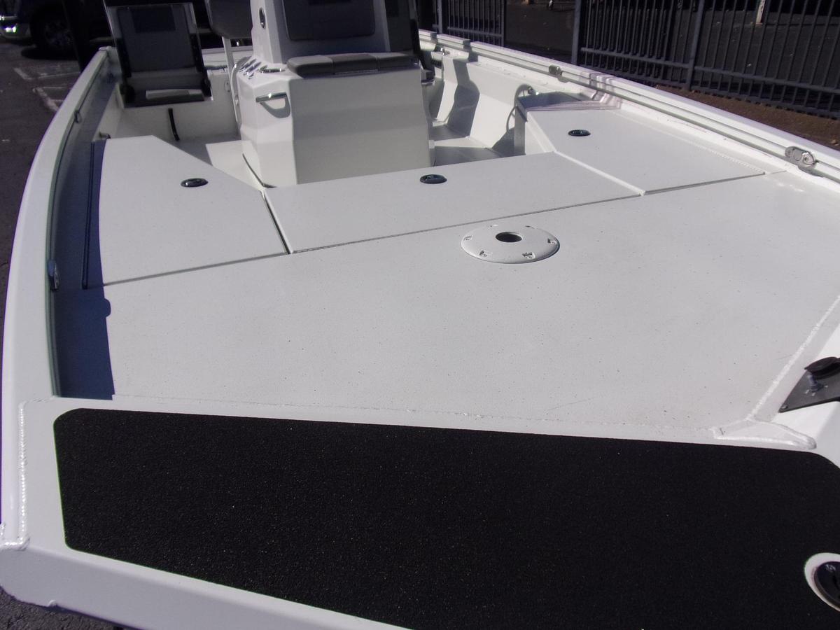 Used 2022 Lowe 20 Bay with Mercury 150 Pro XS ONLY 9 HOURS and 2 year warranty