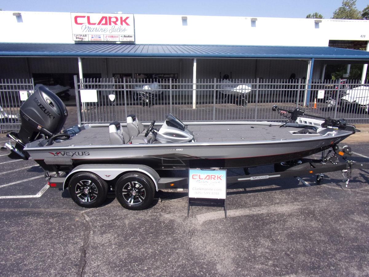 2027 Vexus AVX 1980
