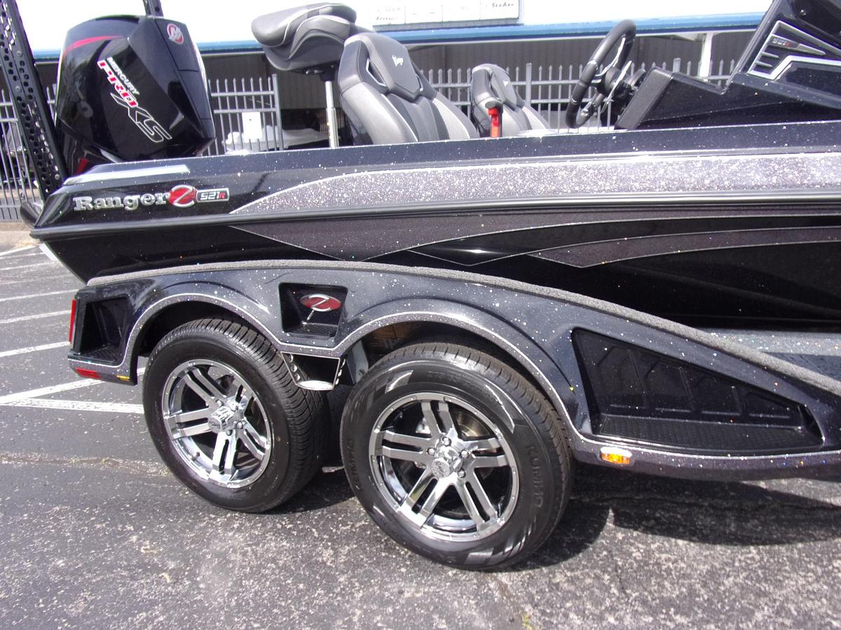 Used 2024 Ranger Z 521 R Ranger Cup with POINT 1 engine hour (not 1 hr - point 1 hr)!