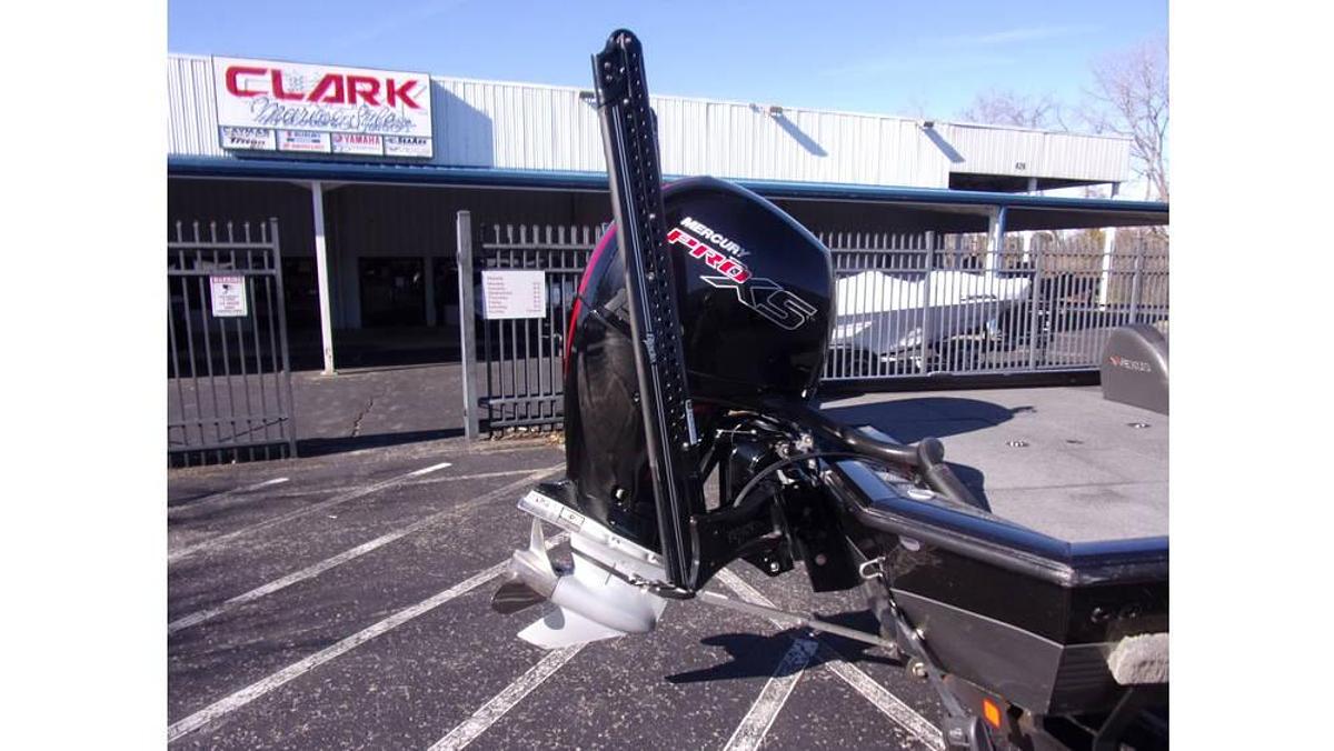 Used 2020 Vexus 2020 Vexus AVX 1980 with 2025 Mercury 150 L Pro XS