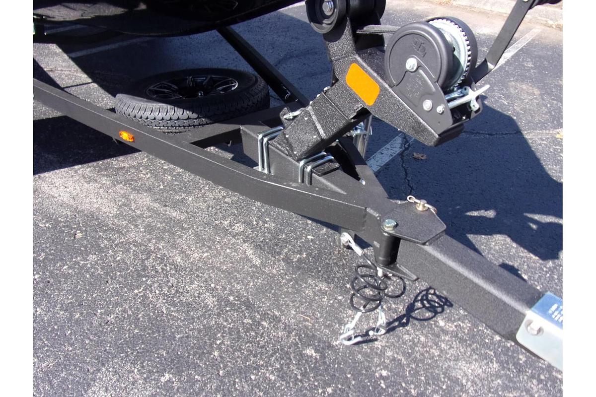 2026 Vexus AVX 189 Defender