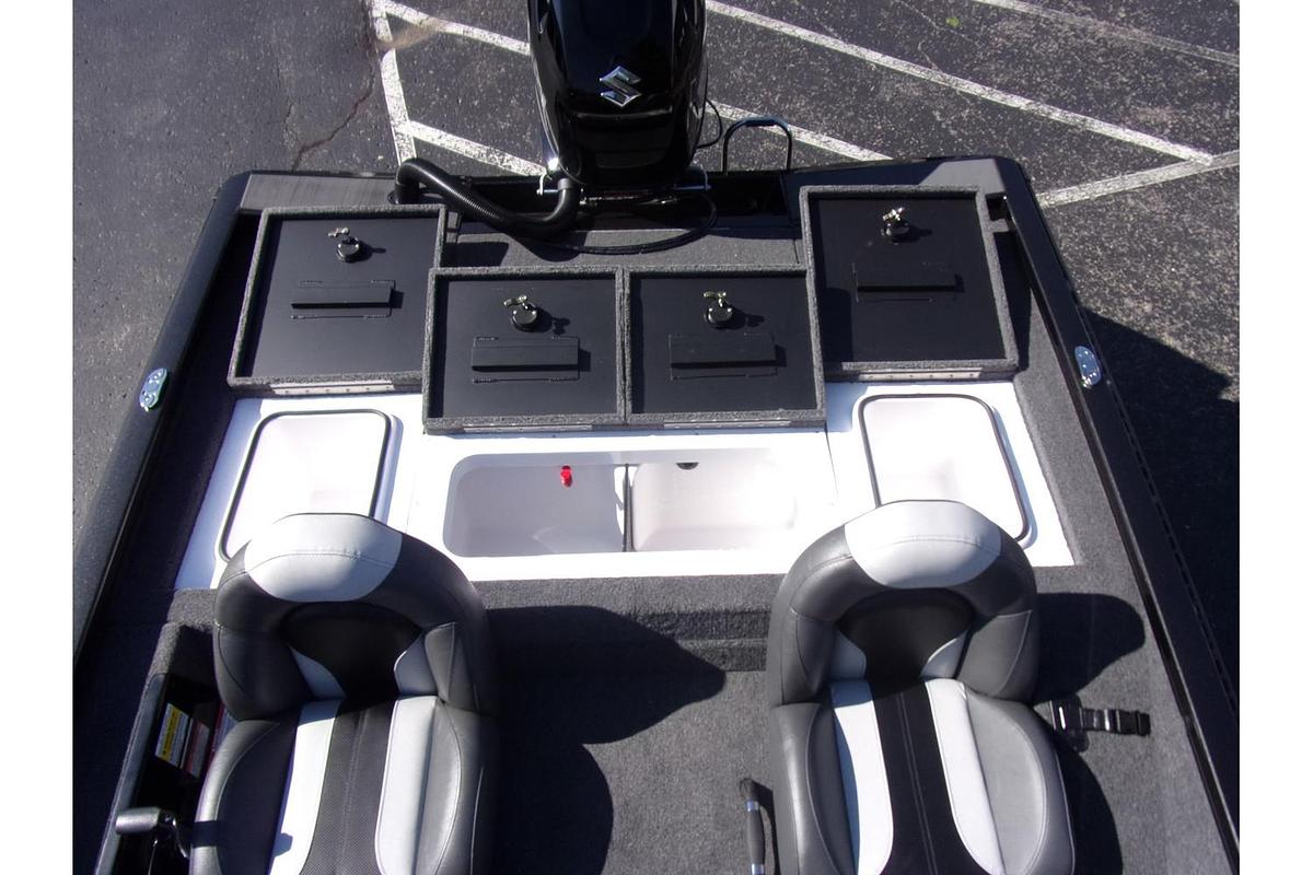 2026 Vexus AVX 189 Defender